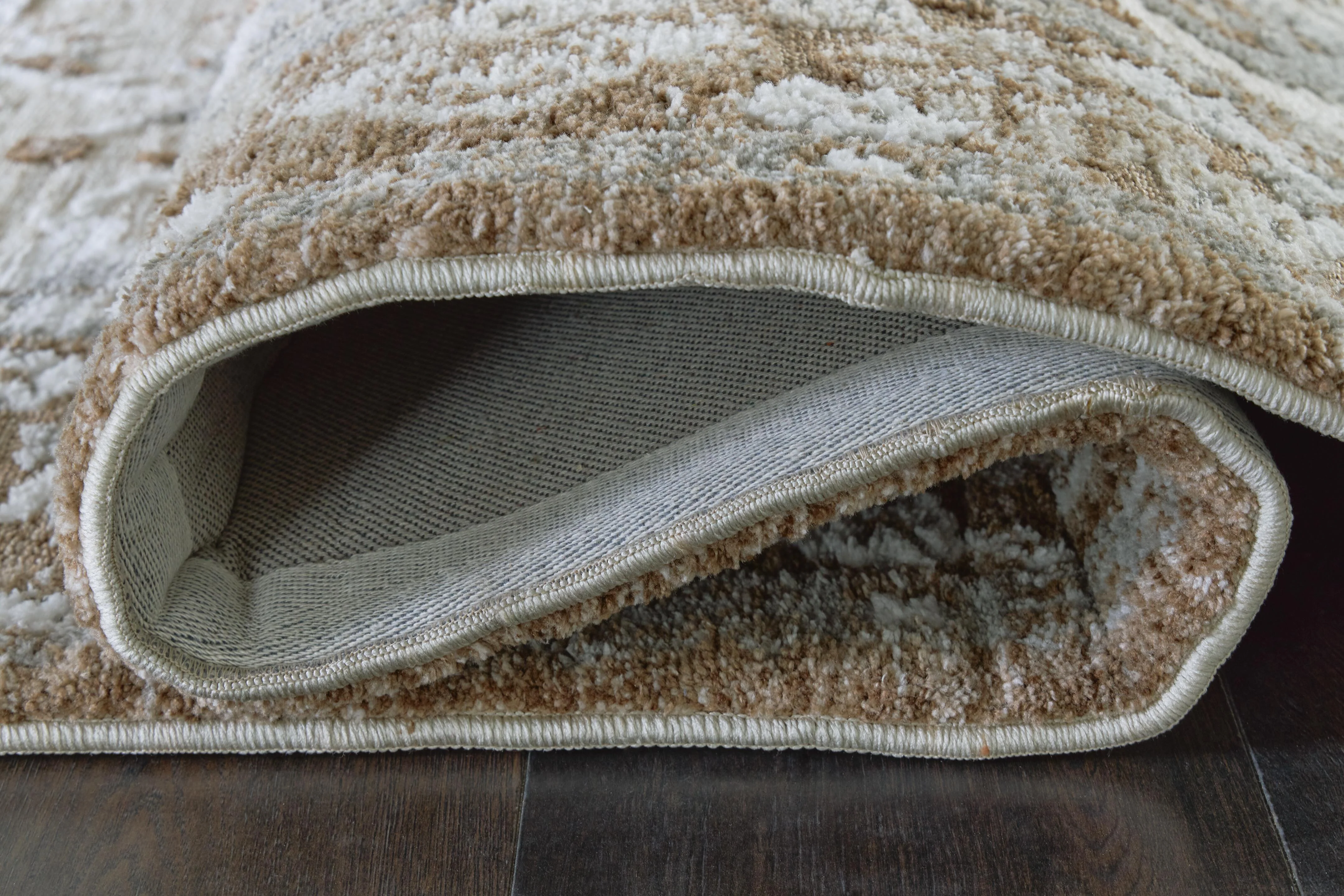 Ainswick Memory Foam Rug - Image 7