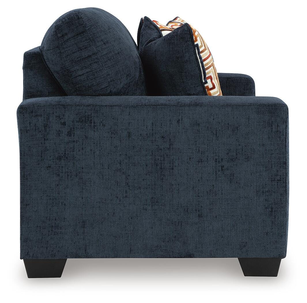 Aviemore Loveseat - Image 6