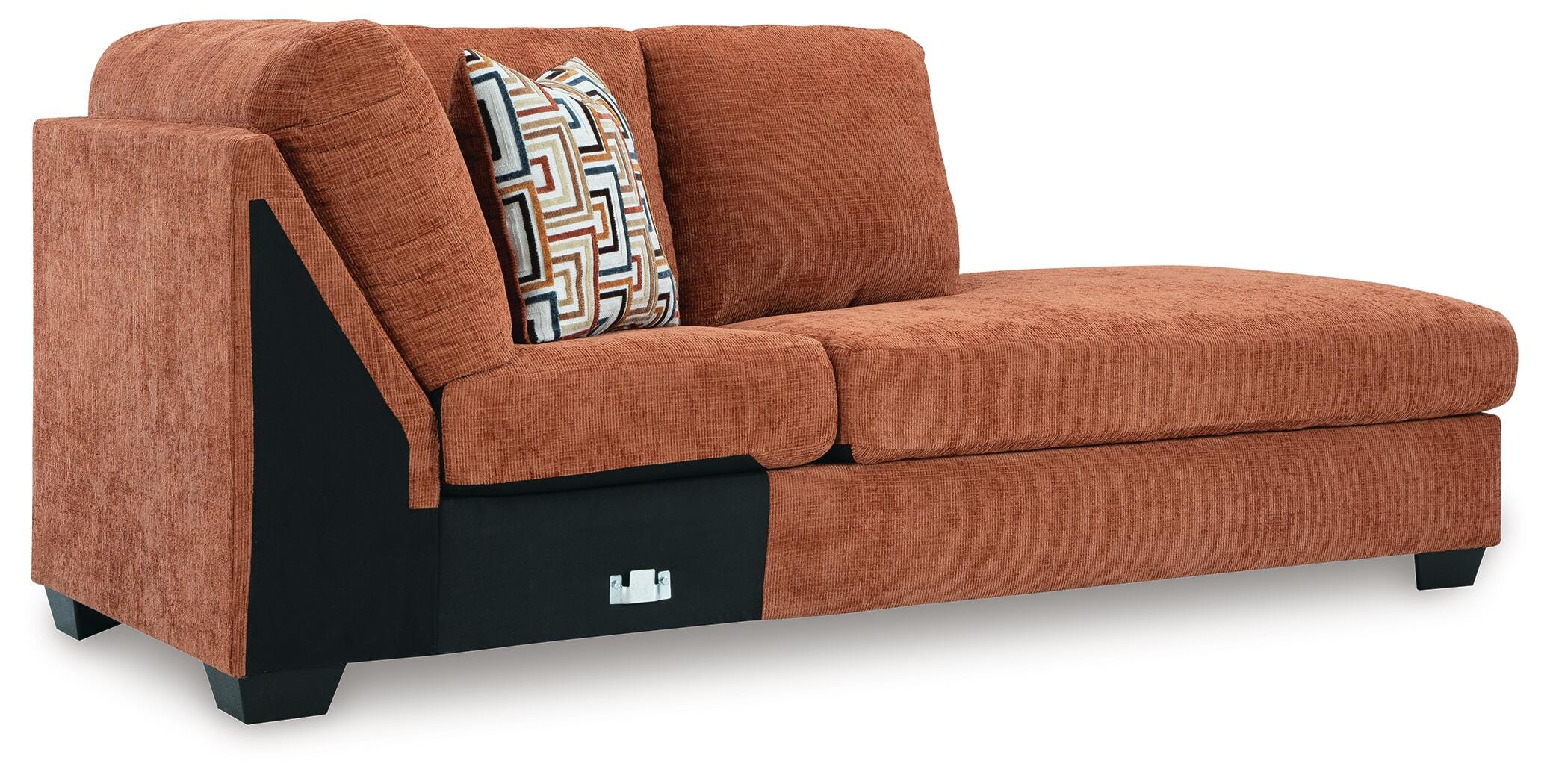 Aviemore Sectional with Chaise - Image 39