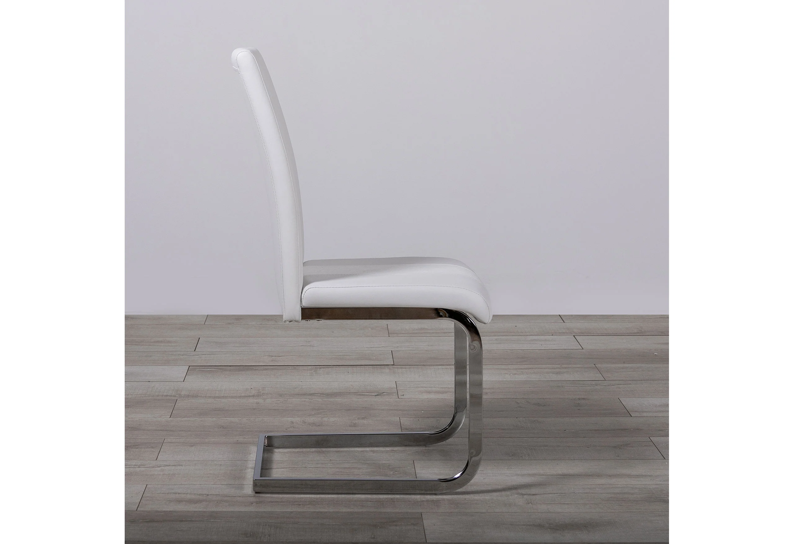 D915 WHITE DINING CHAIR - Image 4
