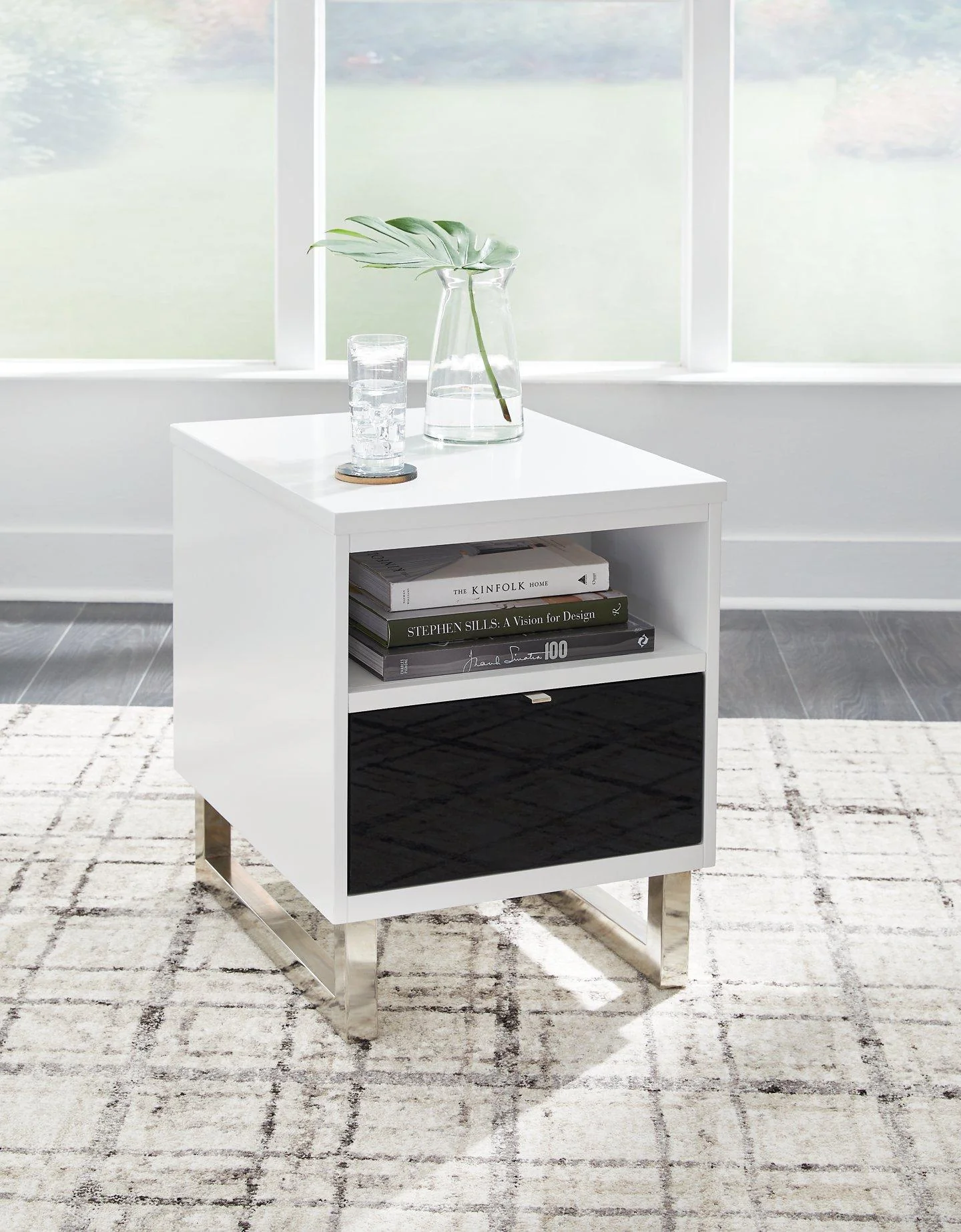 Gardoni Chairside End Table - Image 2