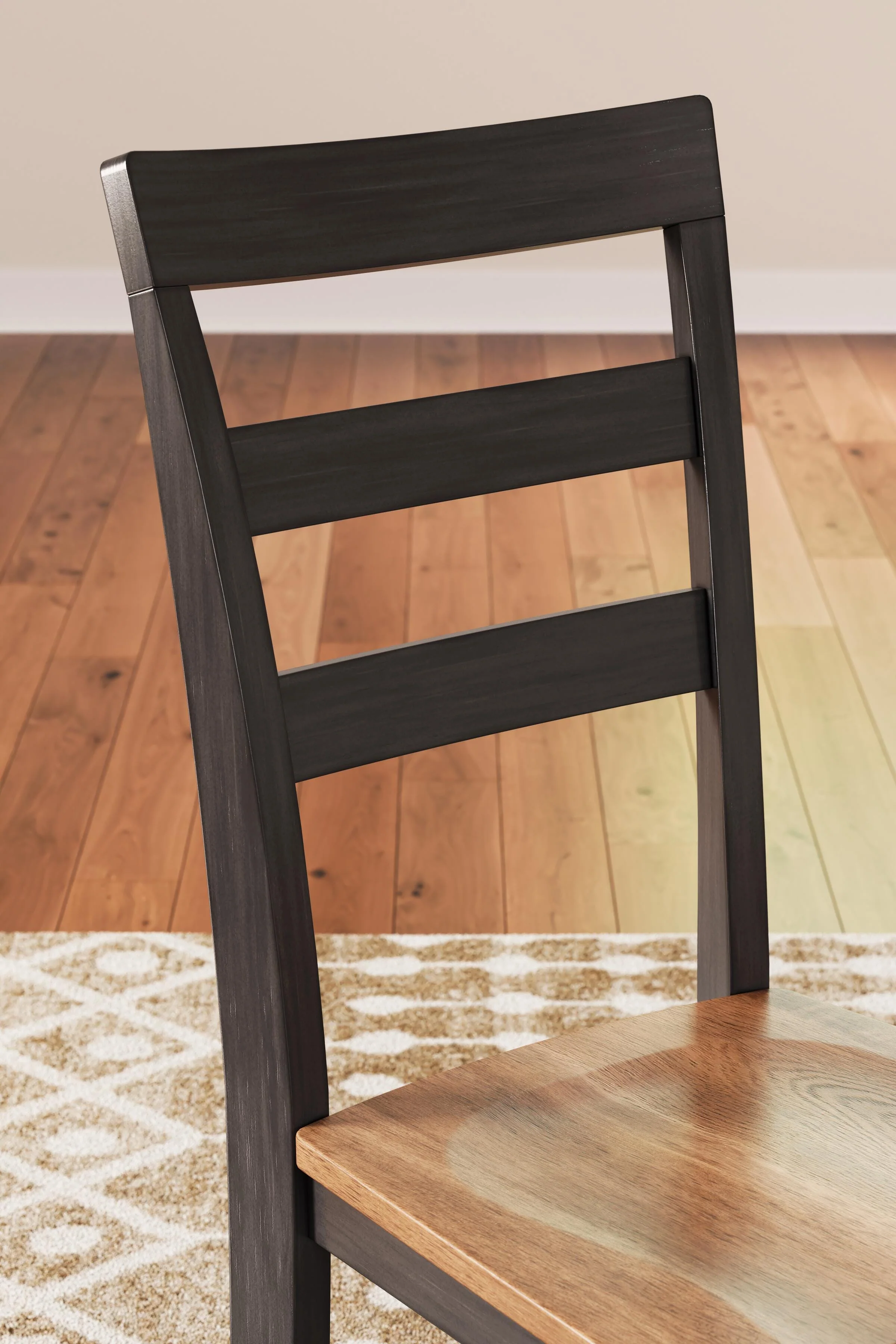 Gesthaven Dining Set - Image 11