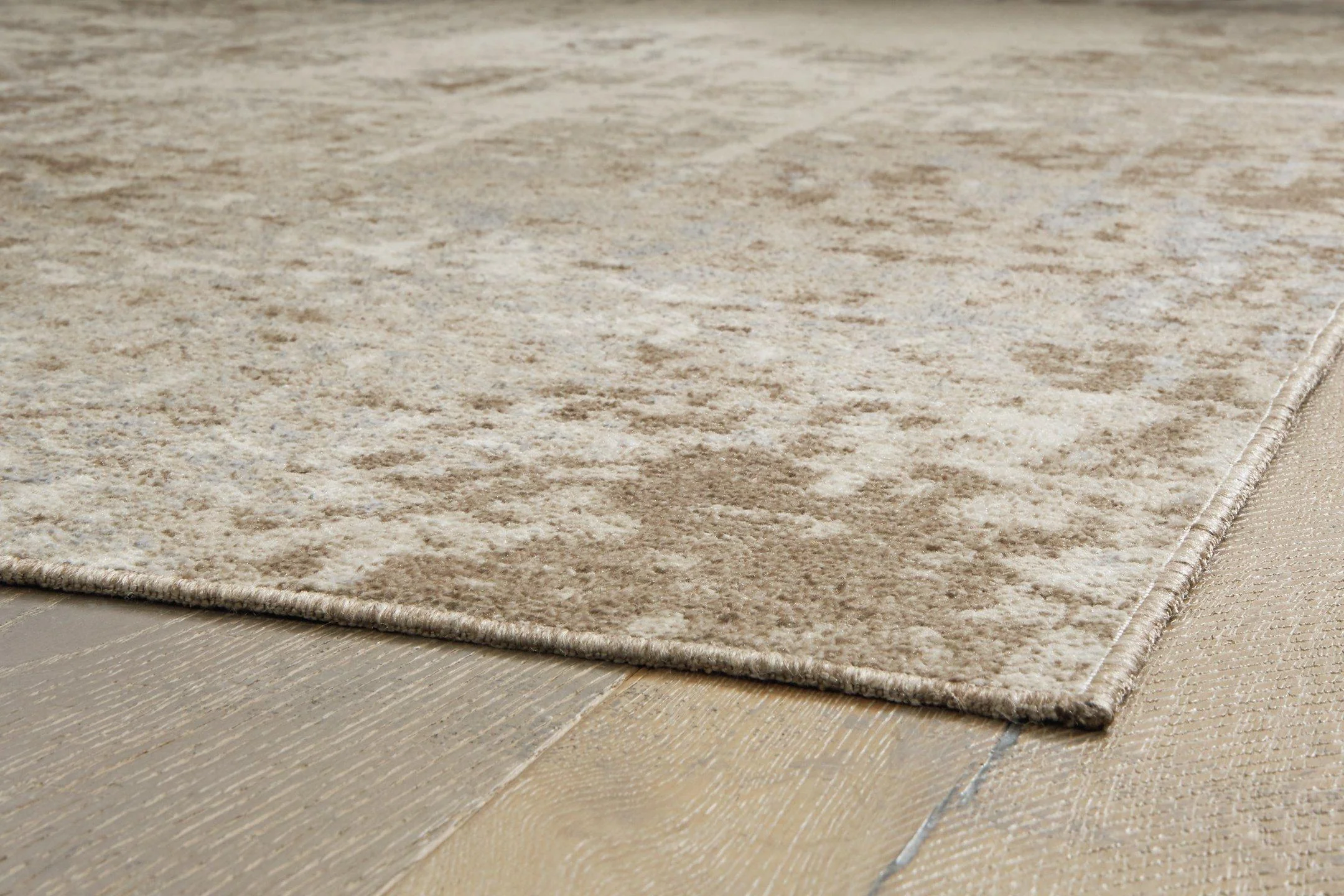 Grifflain 8' x 10' Rug - Image 5