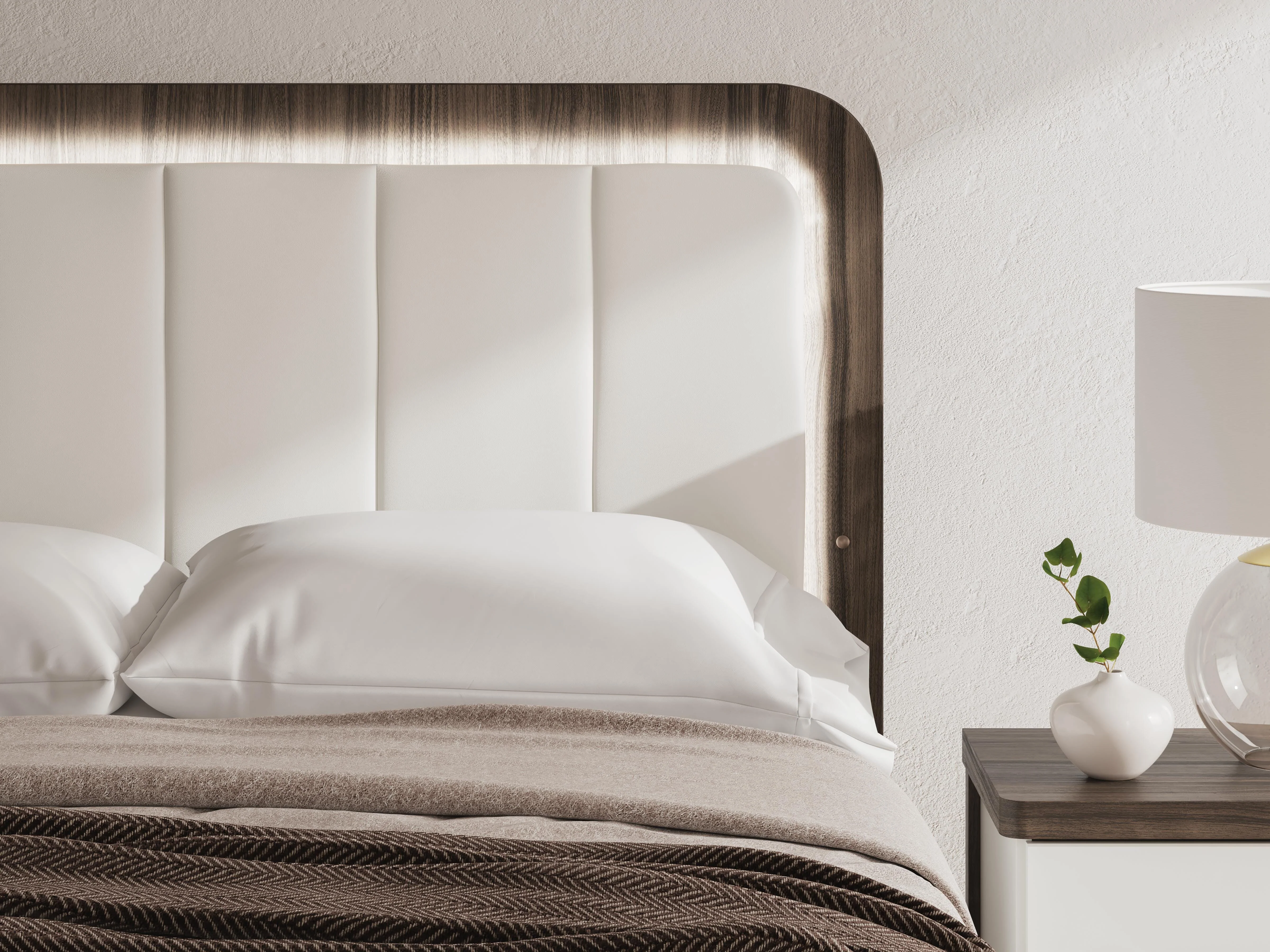 Kendanport Upholstered Bed - Image 11