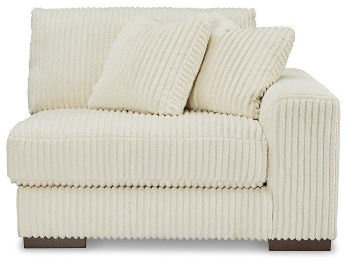 Lindyn 2-Piece Sectional Sofa - Image 11