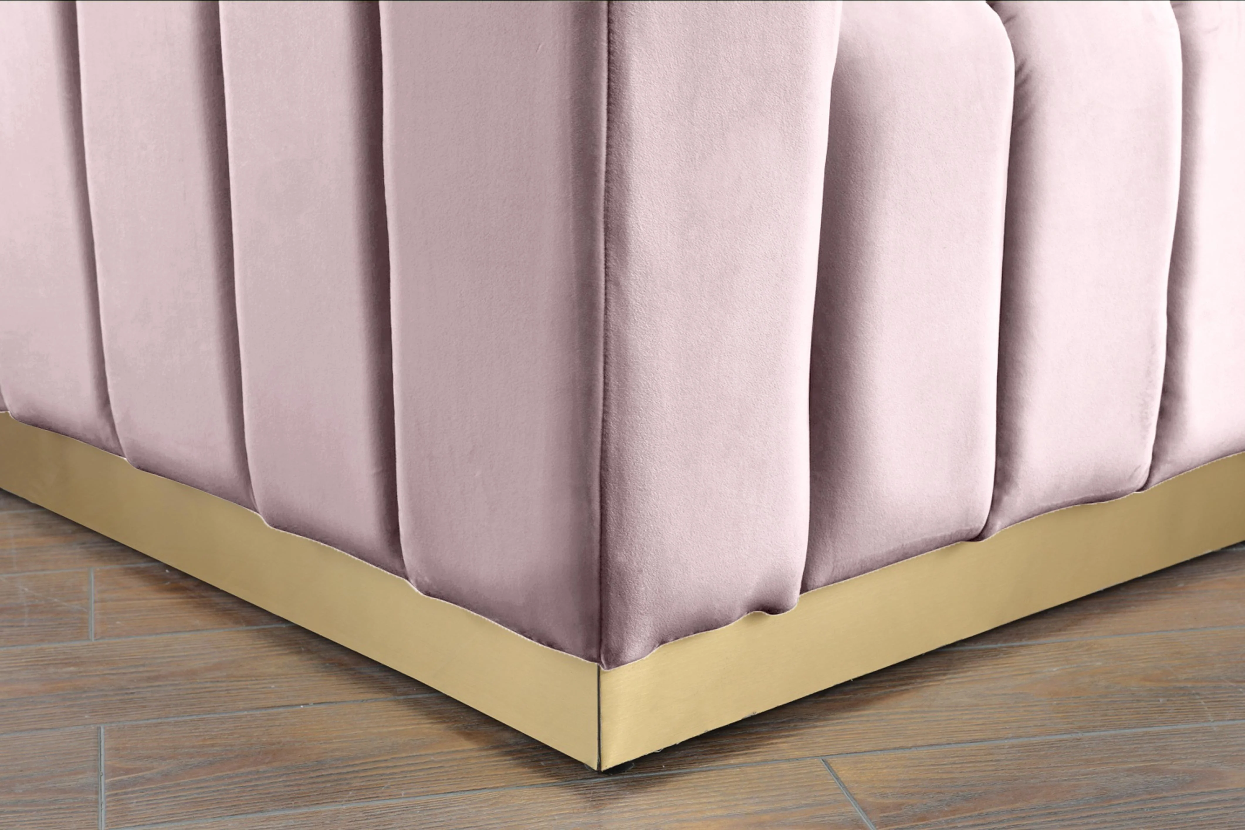 Marlon Pink Velvet Chair - Image 6