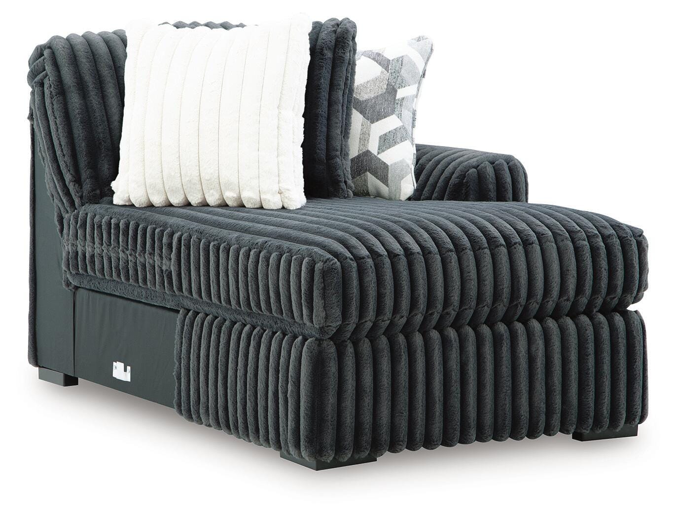 Midnight-Madness Super Chaise - Image 24