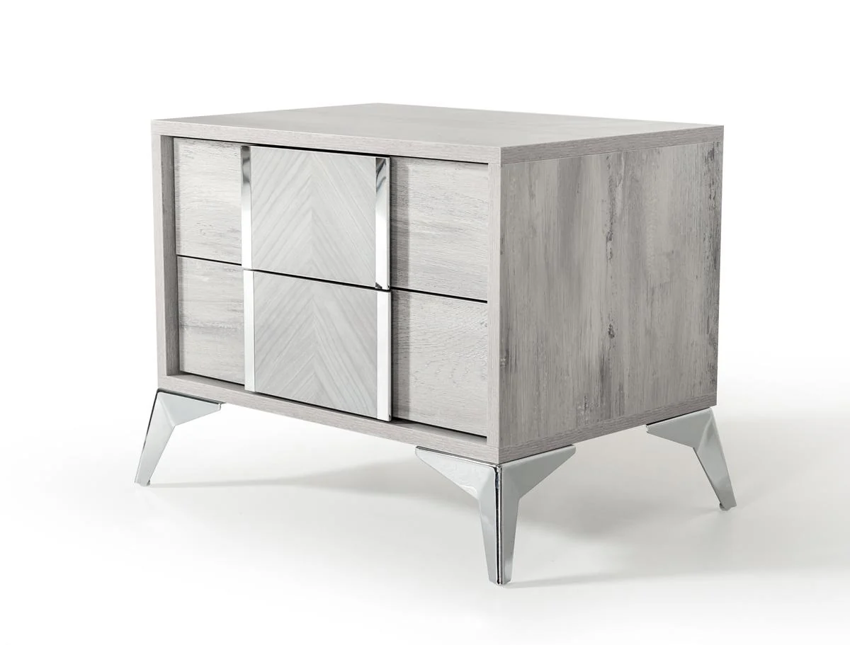 Nova Domus Alexa Italian Modern Bedroom Set - Image 4
