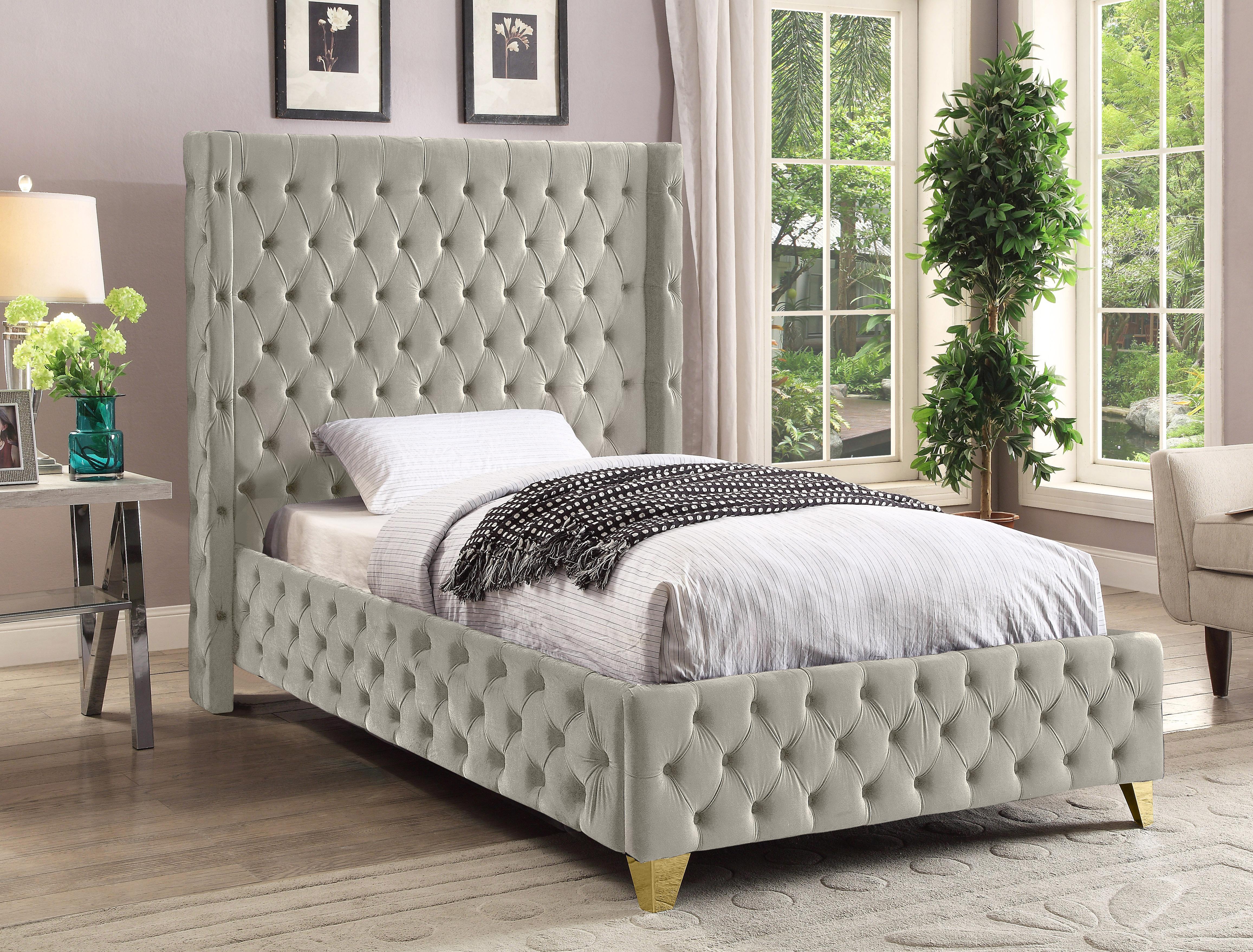 Savan Cream Velvet Twin Bed - Image 3