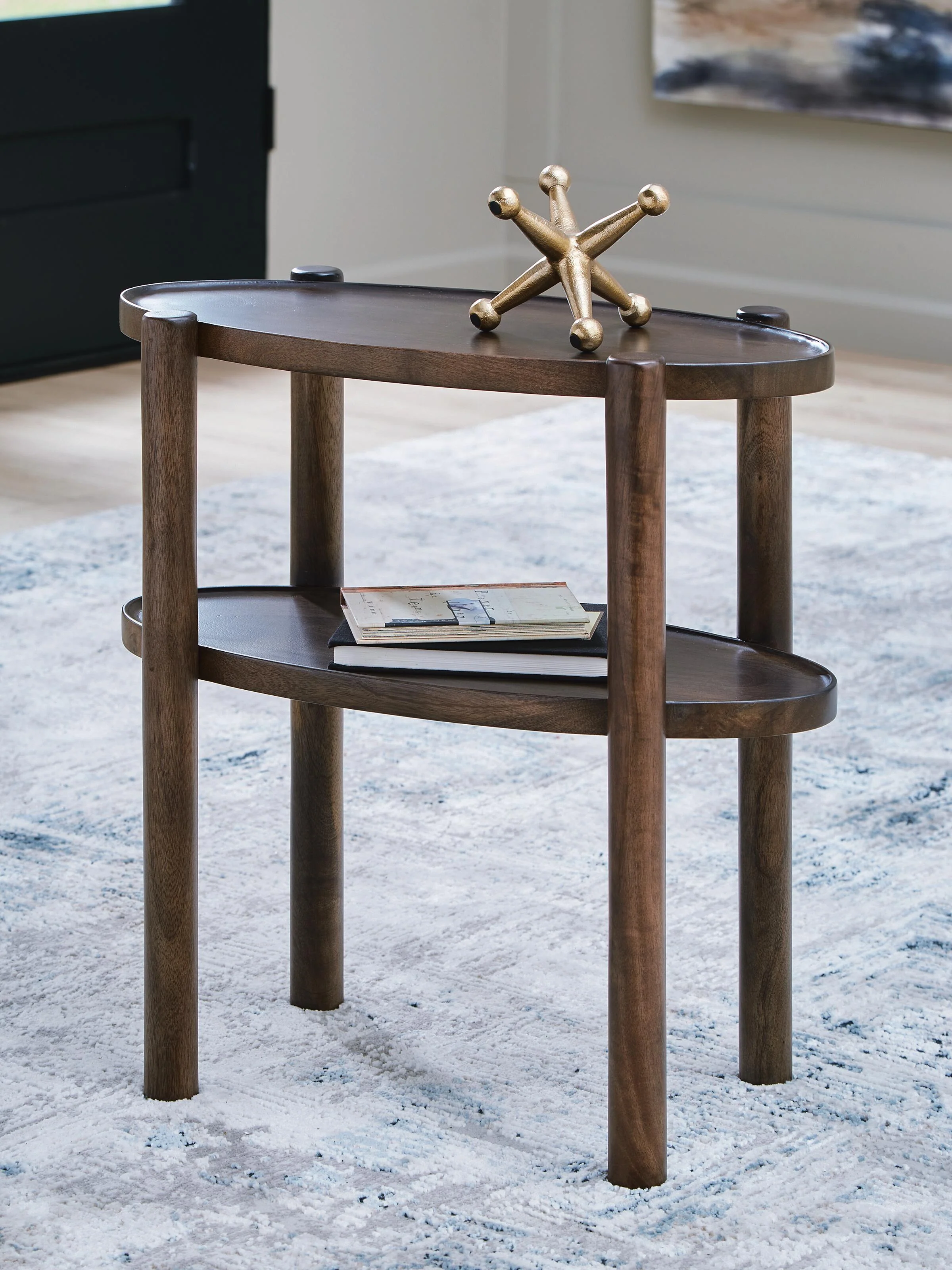 Wiattbury Accent Table - Image 2