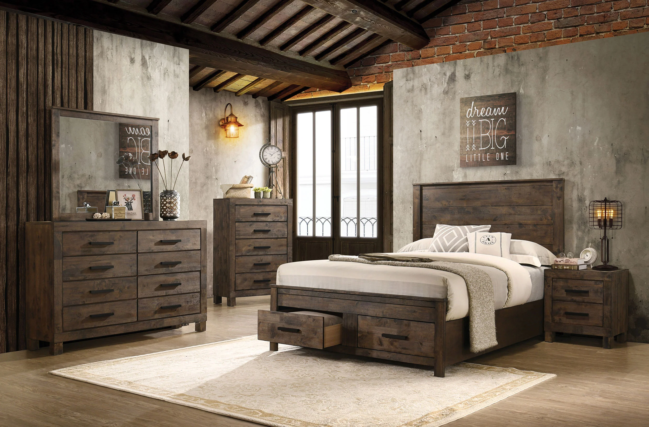 Woodmont Dresser with Mirror - Image 12